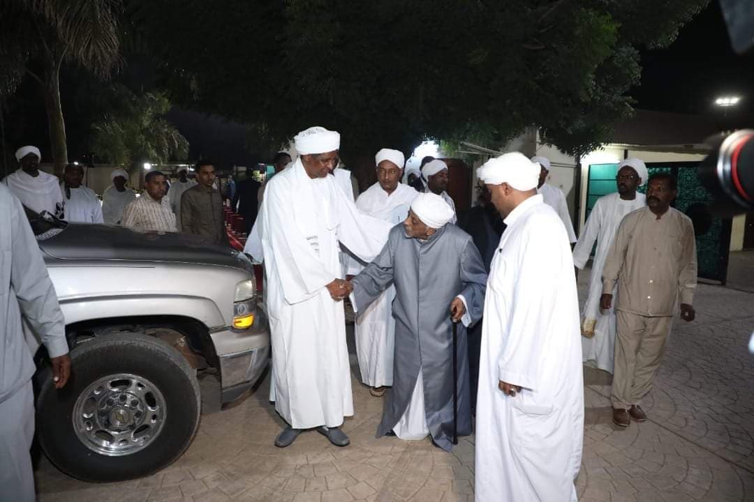 البرهان: يعلن استعداده للتفاوض مع حميدتي