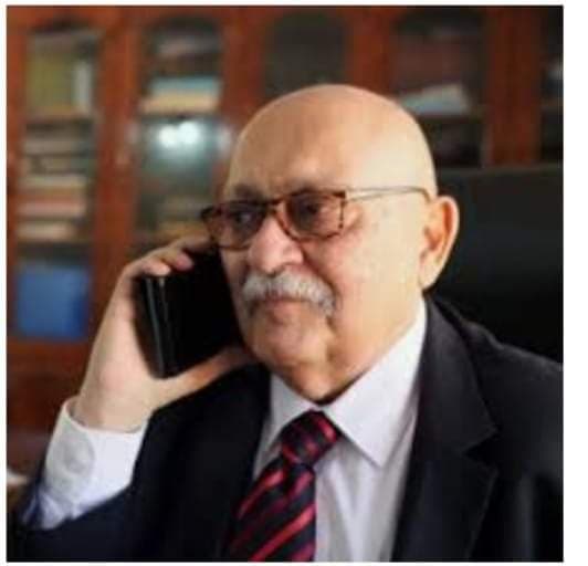 المدافع عن حقوق الإنسان يطالب أديب بإلاستقالة
