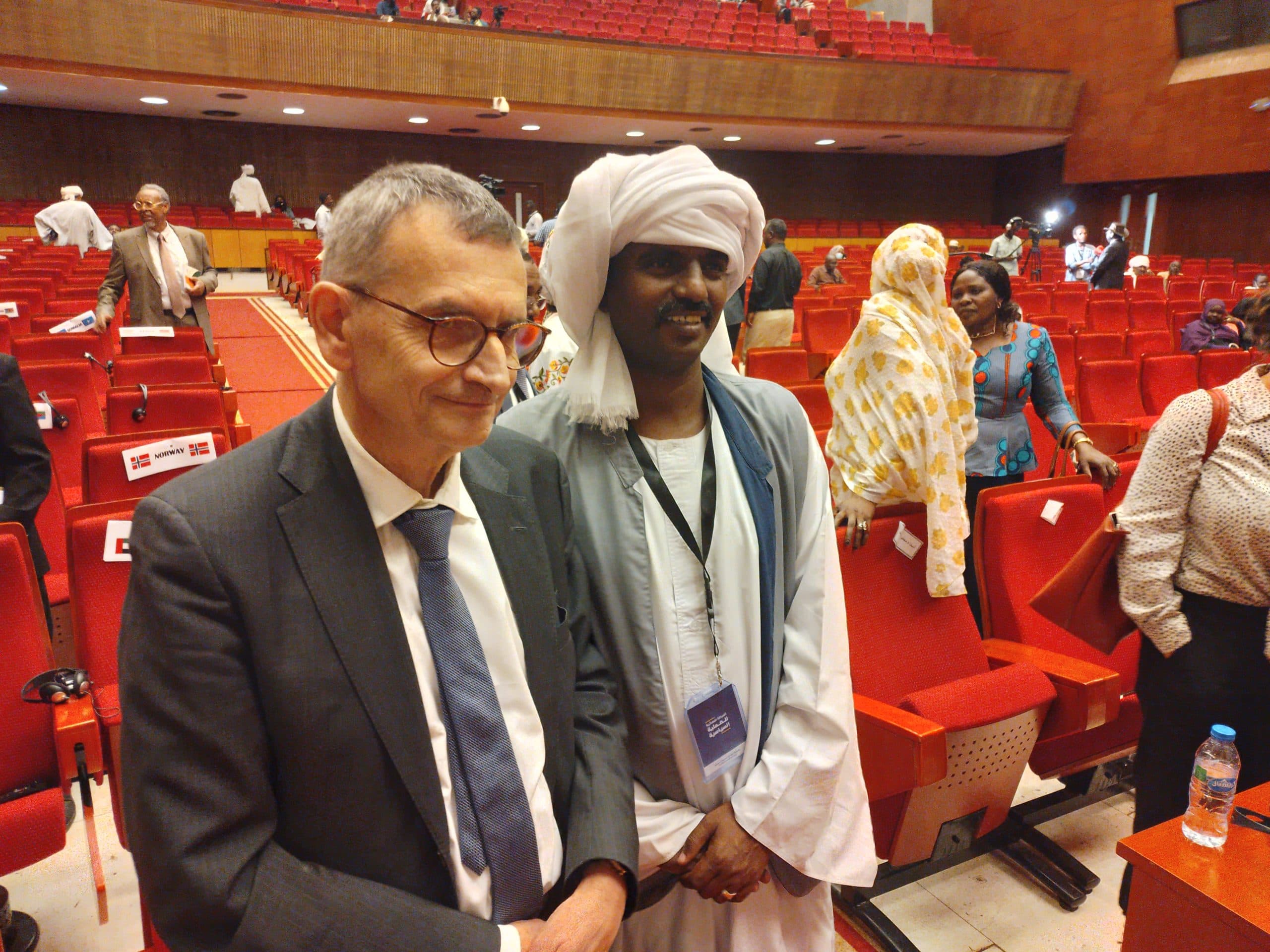 ترك يهدد بإغلاق شرق السودان مرة أخرى